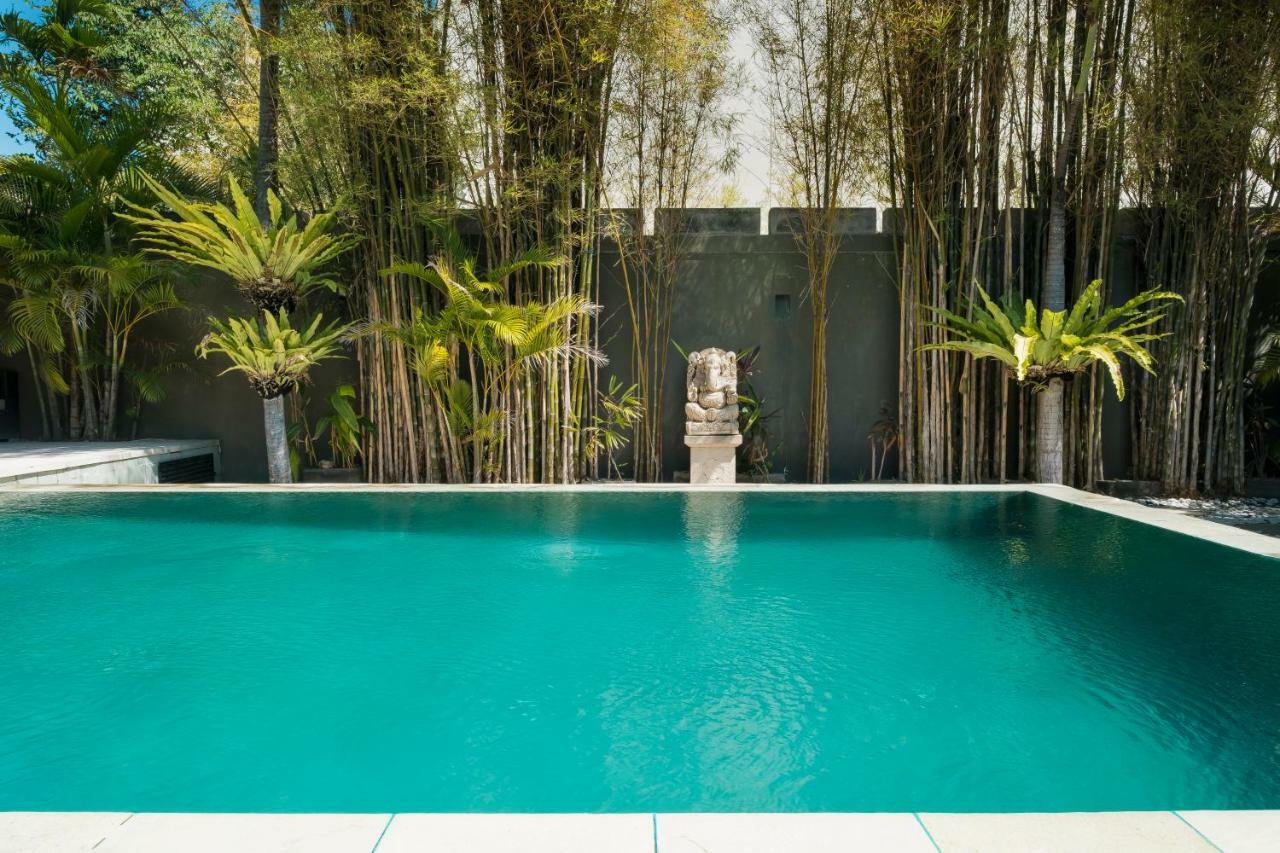 Seminyak Villa Buitenkant foto